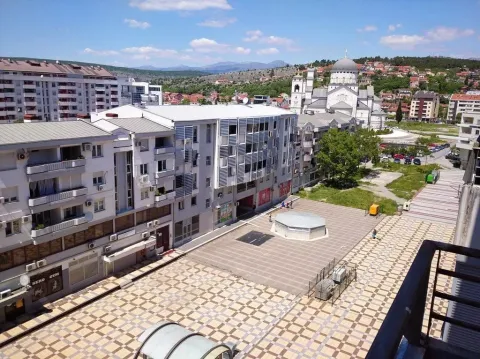 Rent, one bedroom apartment, 55m², Preko Morače, Podgorica - image 17