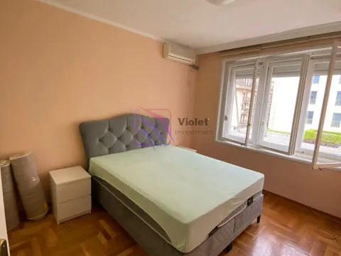 Rent, two bedroom apartment, 95m², Centar, Podgorica - image 11