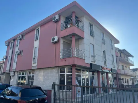 Izdavanje, jednosoban stan, 36m², Stari Aerodrom, Podgorica - image 11