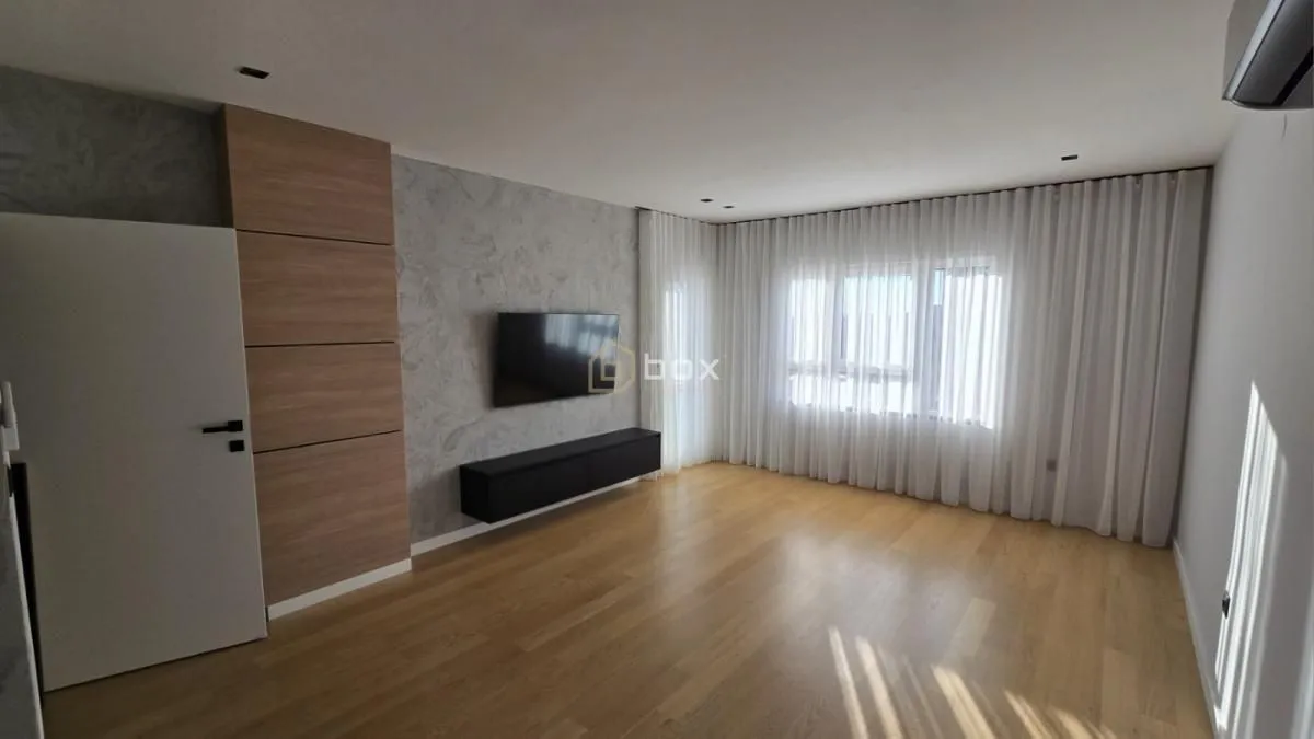 Sale, two bedroom apartment, 60m², Pantelej, Niš