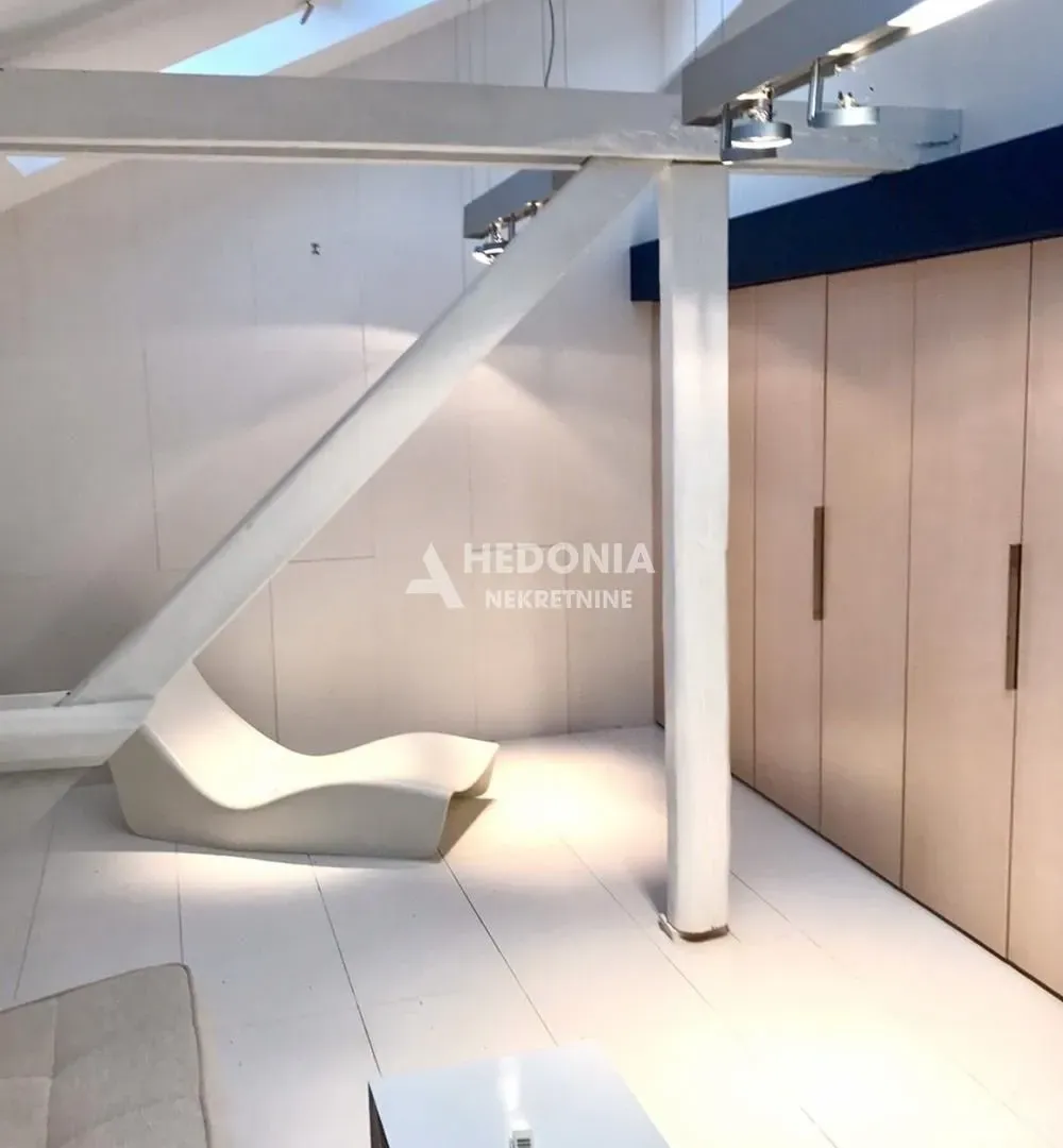 Izdavanje, jednosoban stan, 38m², Stari Grad, Beograd