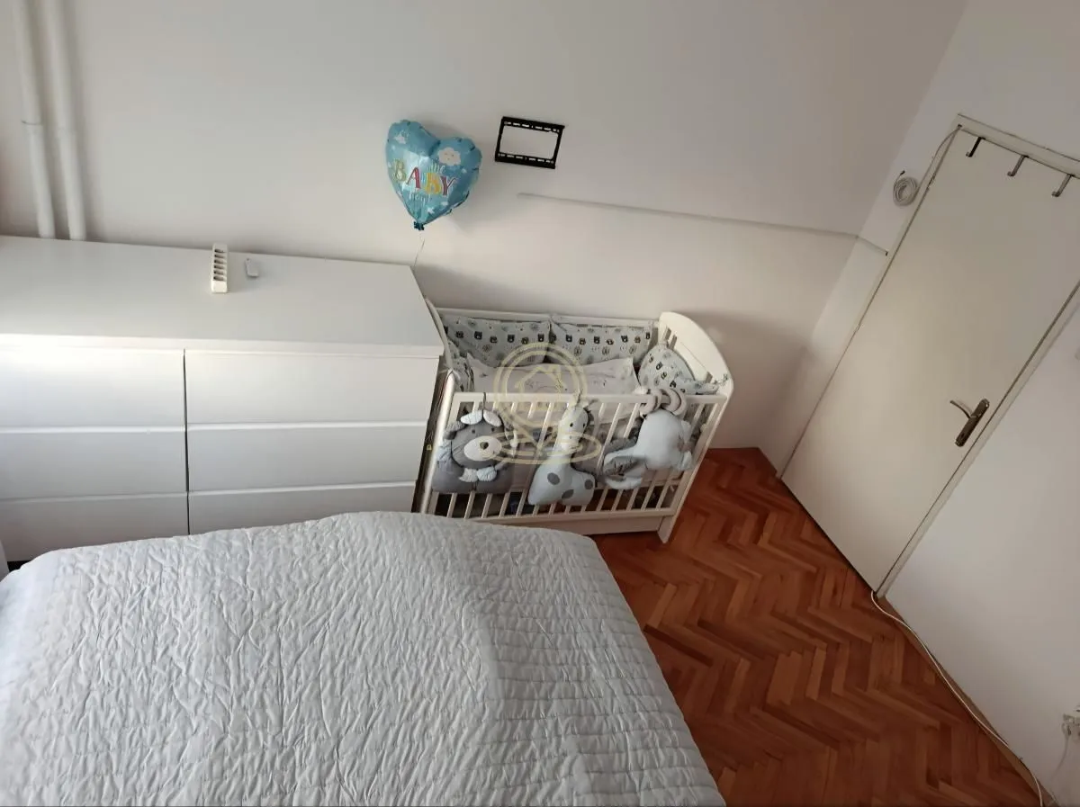 Prodaja, trosoban stan, 75m², Medijana, Niš