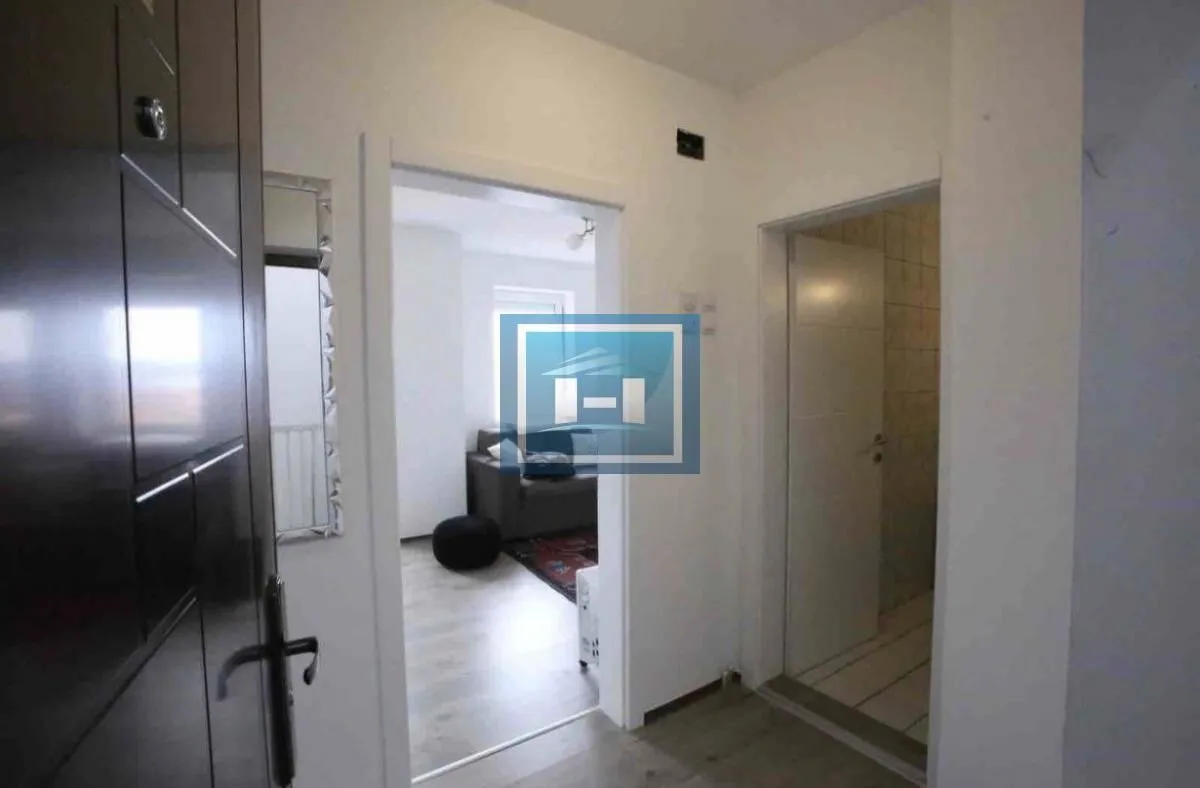 Izdavanje, dvosoban stan, 42m², Gloždak, Paraćin