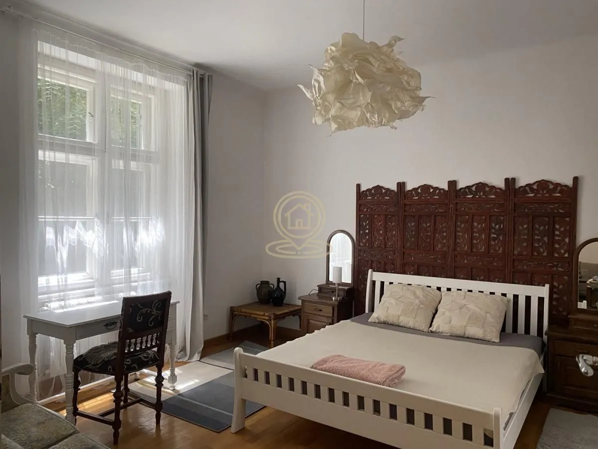 Izdavanje, dvosoban stan, 69m², Sava Mala, Beograd