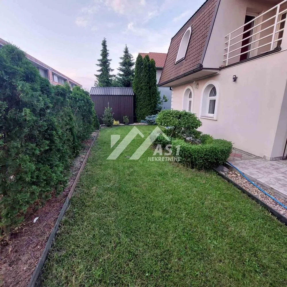 Rent, house, 225m², Lipov gaj, Novi Sad Sve Podlokacije