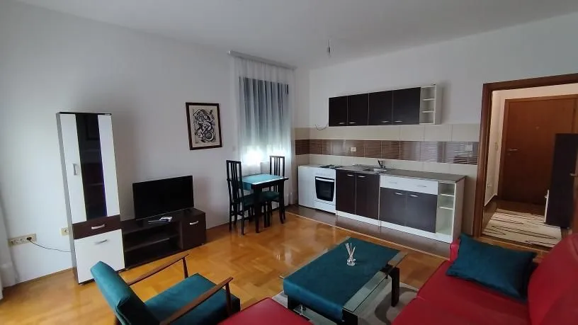 Rent, apartment, 30m², Vezirov Most, Podgorica
