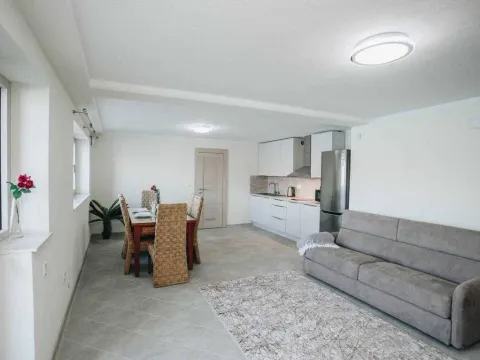 Sale, house, 300m², Krašići, Tivat - image 17