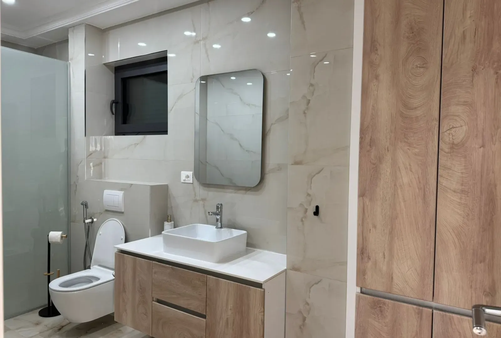 Rent, house, 345m², Seljanovo, Tivat