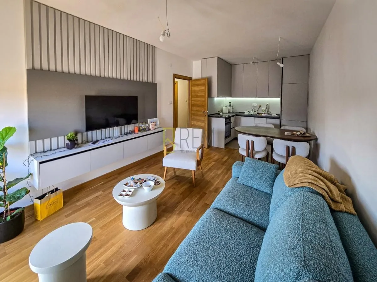 Prodaja, jednosoban stan, 41m², Tološi, Podgorica