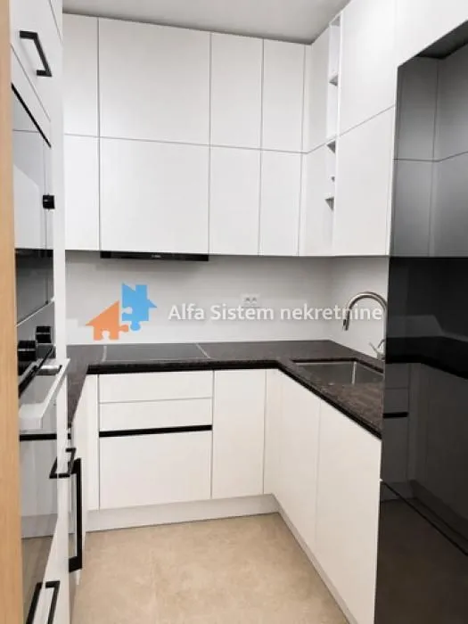 Rent, three bedroom apartment, 81m², Novi Beograd Blok 65, Novi Beograd Sve Podlokacije