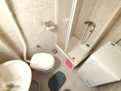 Izdavanje, garsonjera, 30m², Karaburma, Palilula Sve Podlokacije - image 5