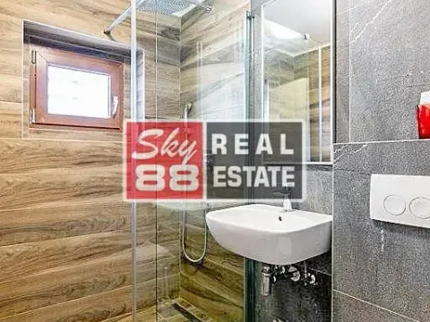 Prodaja, kuća, 400m², Čukarica, Beograd - image 20