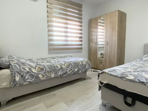 Izdavanje, dvosoban stan, 70m², Donji Kokoti, Podgorica - image 13