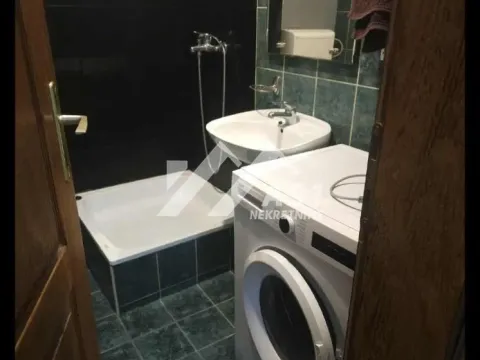 Prodaja, stan, 17m², Avijatičarsko naselje, Novi Sad Sve Podlokacije - image 6