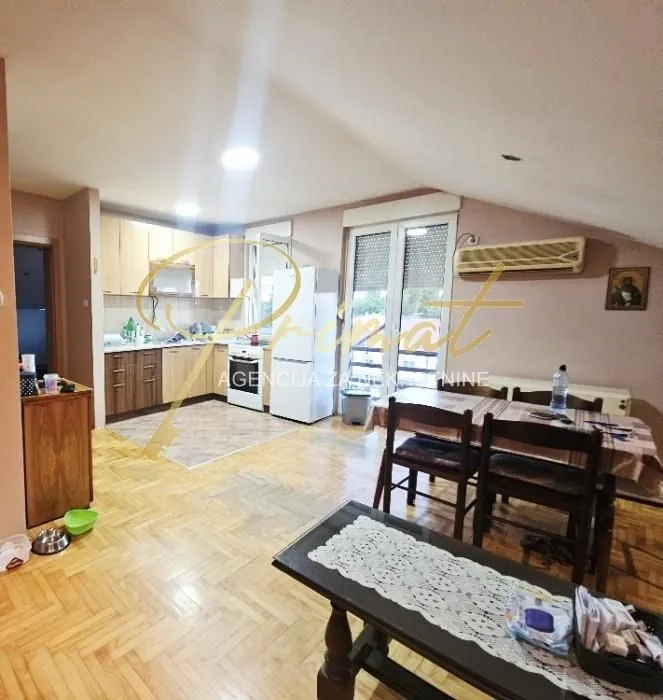 Prodaja, trosoban stan, 69m², Palilula Sve Podlokacije, Beograd