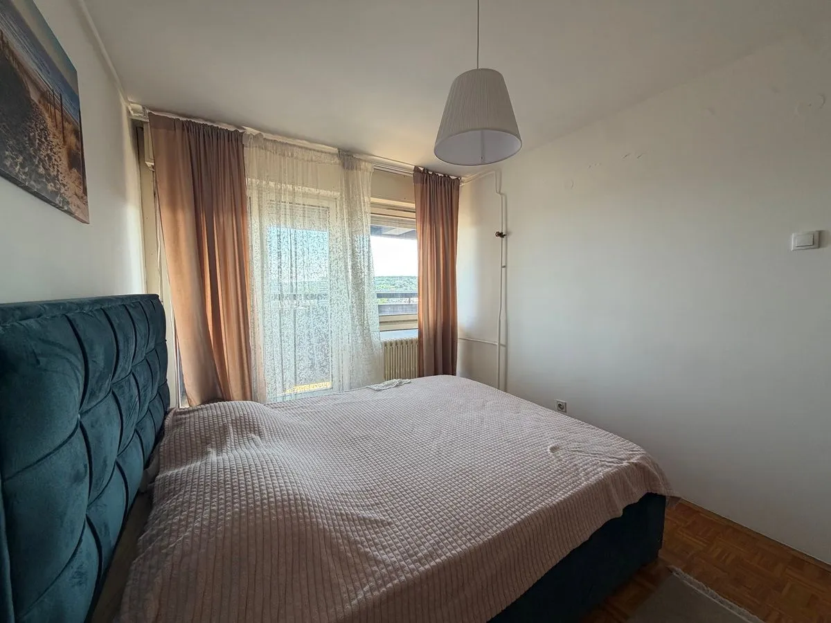 Izdavanje, dvosoban stan, 60m², Palilula Sve Podlokacije, Beograd