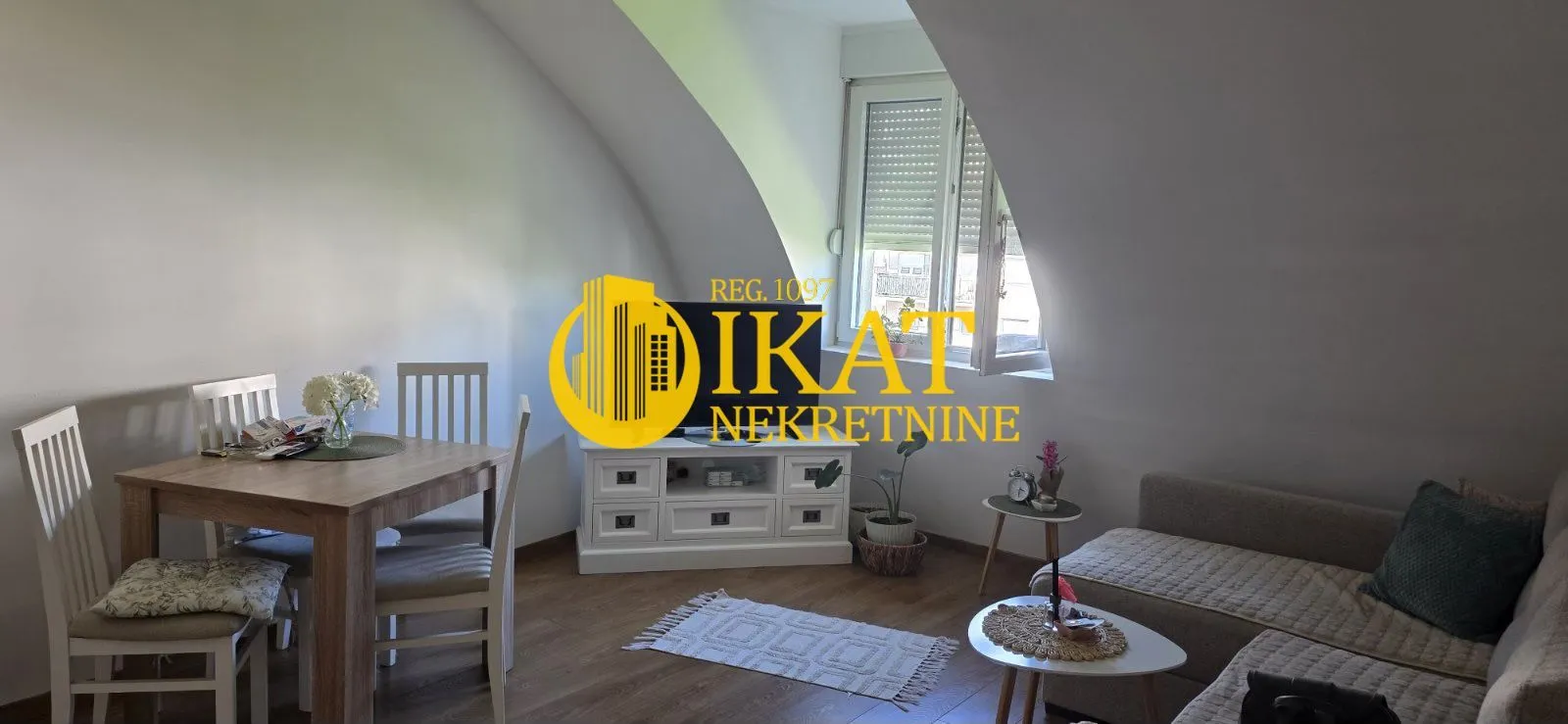 Prodaja, jednosoban stan, 35m², Vojvode Vlahovica, Beograd