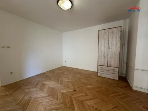 Izdavanje, dvosoban stan, 51m², Grbavica, Novi Sad Sve Podlokacije - image 3