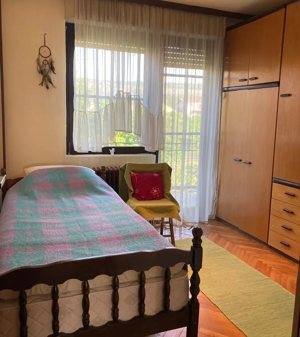 Prodaja, kuća, 285m², Dalmatinska ulica, Podgorica