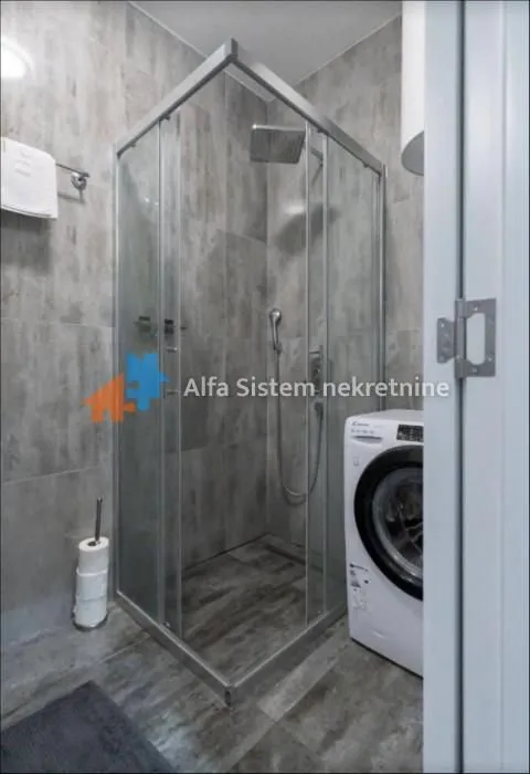 Rent, two bedroom apartment, 43m², Južni Bulevar, Vračar Sve Podlokacije