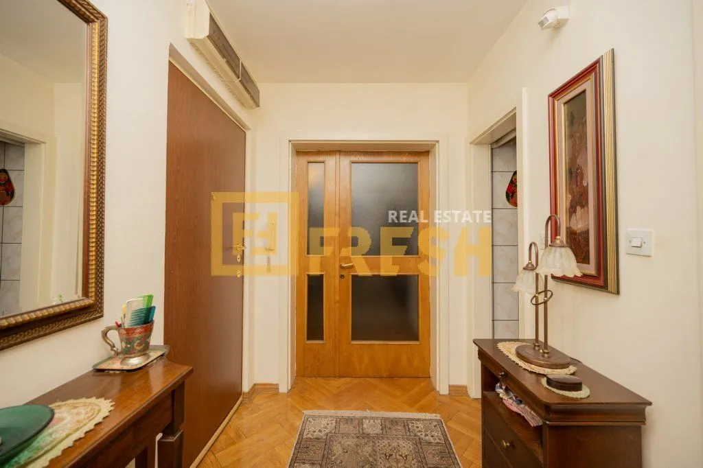 Sale, two bedroom apartment, 81m², Preko Morače, Podgorica