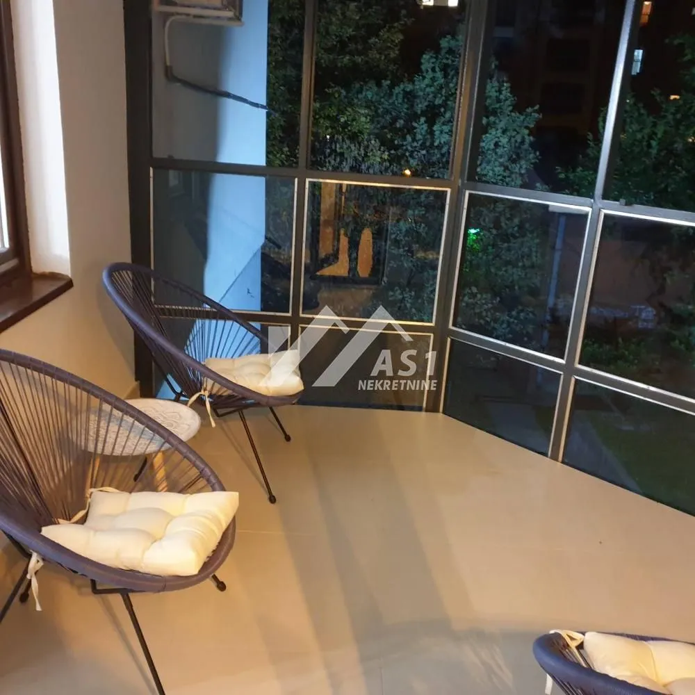 Izdavanje, trosoban stan, 70m², Novi Sad Sve Podlokacije, Novi Sad