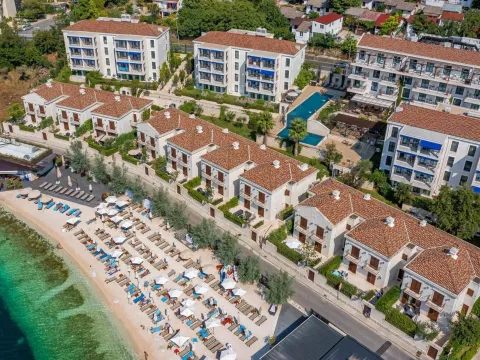 Prodaja, kuća, 198m², Dobrota, Kotor - image 1