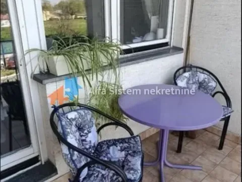 Izdavanje, trosoban stan, 80m², Savski Venac, Beograd - image 15