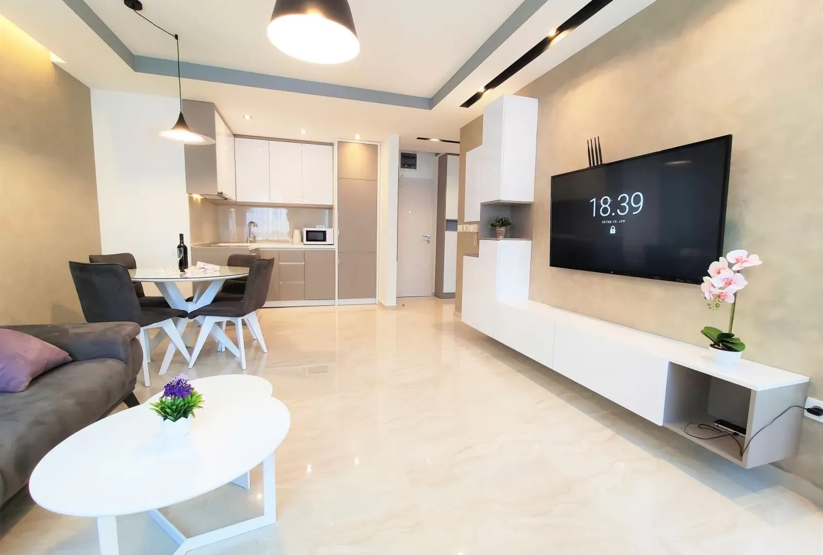 Rent, one bedroom apartment, 46m², Budva, Crna Gora
