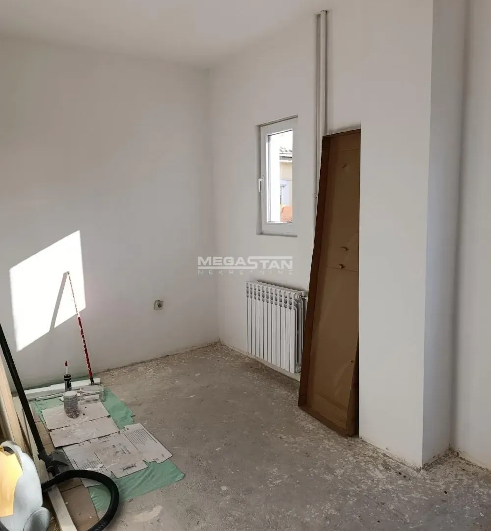 Prodaja, kuća, 345m², Kotež 2, Pančevo