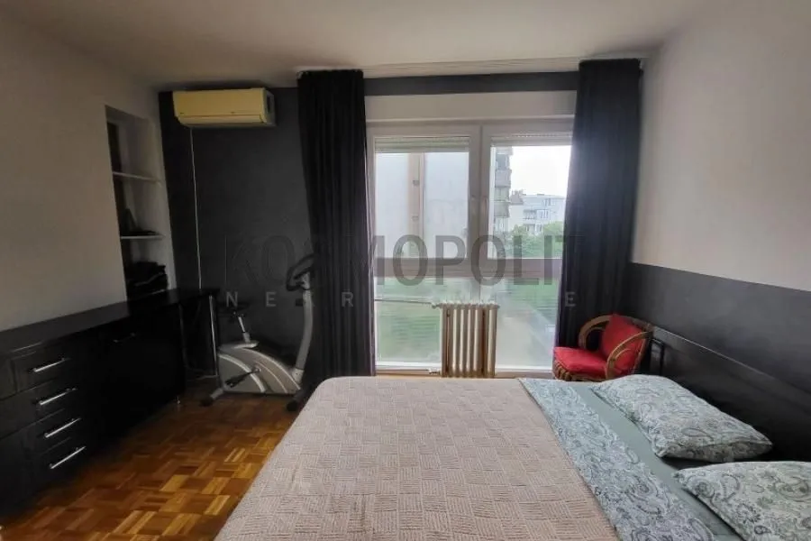 Prodaja, dvosoban stan, 60m², Savski Venac, Beograd