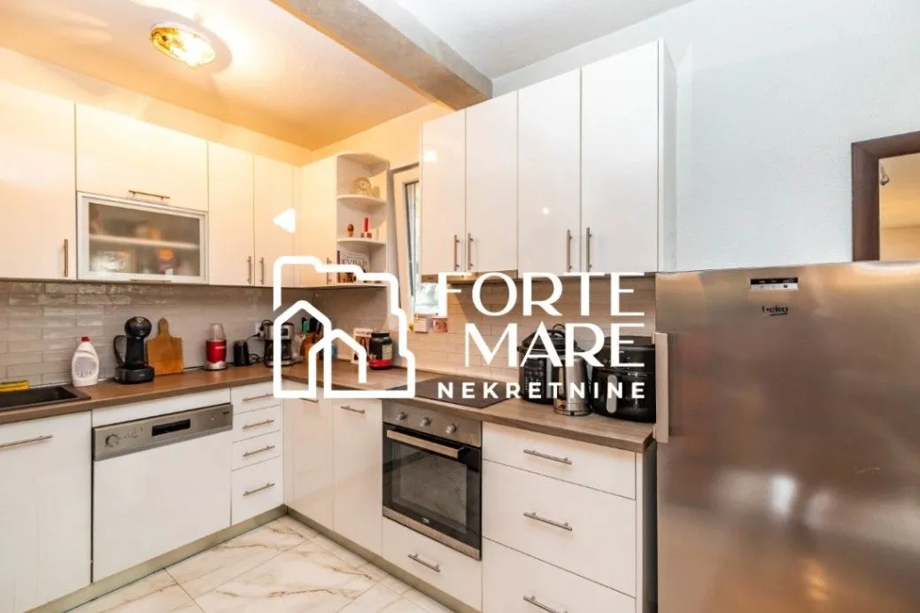Prodaja, stan, 61m², Topla, Herceg Novi
