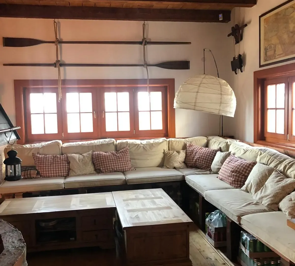 Rent, house, 200m², Surčin, Beograd