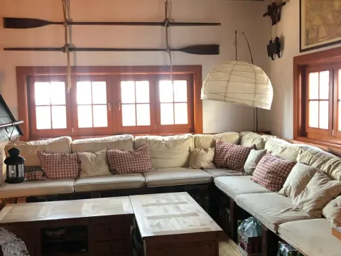 Rent, house, 200m², Surčin, Beograd - image 4