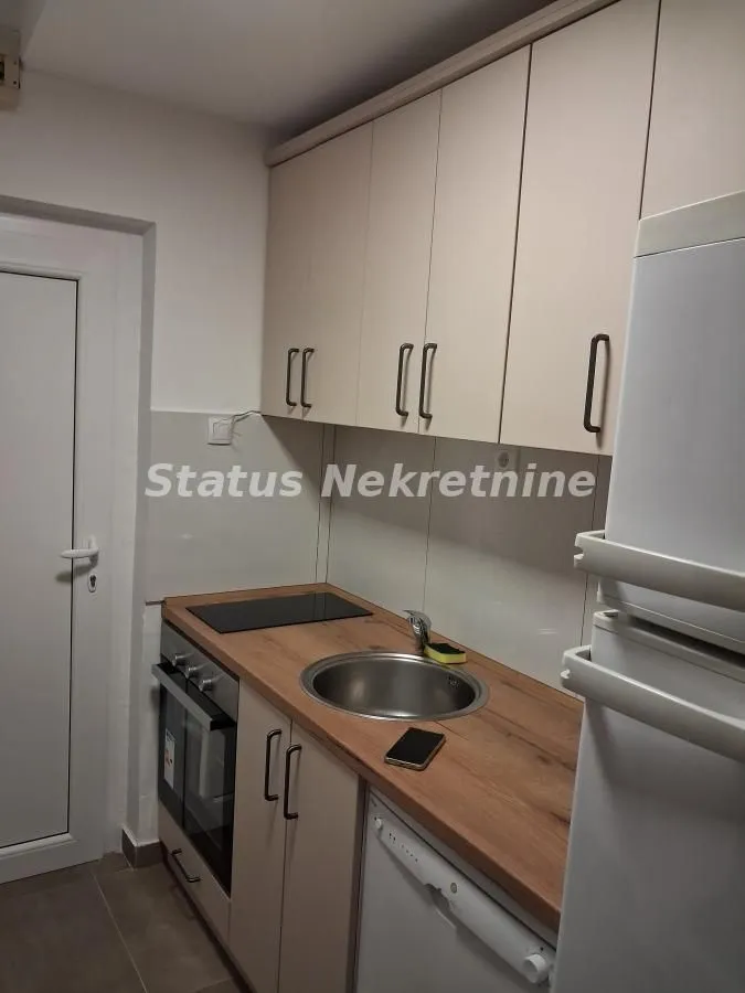 Izdavanje, jednosoban stan, 34m², Podbara, Novi Sad Sve Podlokacije