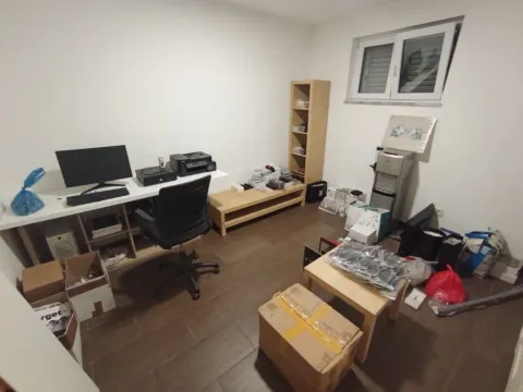 Prodaja, dvosoban stan, 75m², Preko Morače, Podgorica - image 8