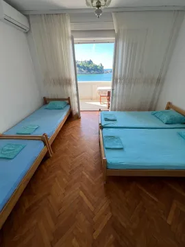 Rent, studio apartment, 25m², Centar, Ulcinj - image 4