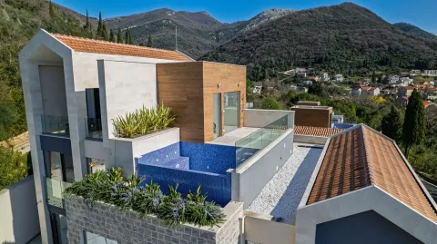 Prodaja, trosoban stan, 140m², Donja Lastva, Tivat - image 4