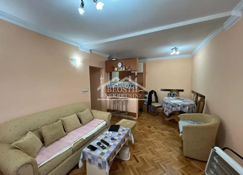Prodaja, dvosoban stan, 46m², Centar, Smederevo