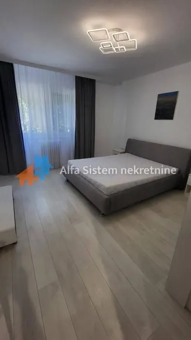 Rent, two bedroom apartment, 50m², Savski Venac, Beograd