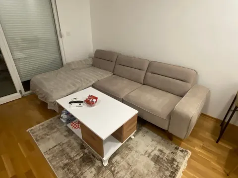 Rent, one bedroom apartment, 40m², Stari Aerodrom, Podgorica - image 1