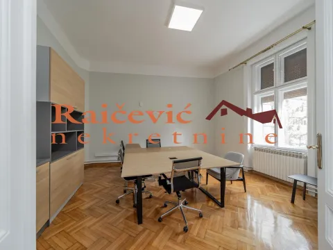 Izdavanje, poslovni prostor, 239m², Stari Grad, Beograd - image 8