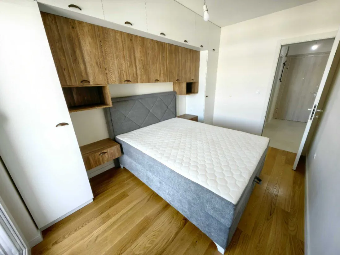 Prodaja, jednosoban stan, 49m², Central Point, Podgorica