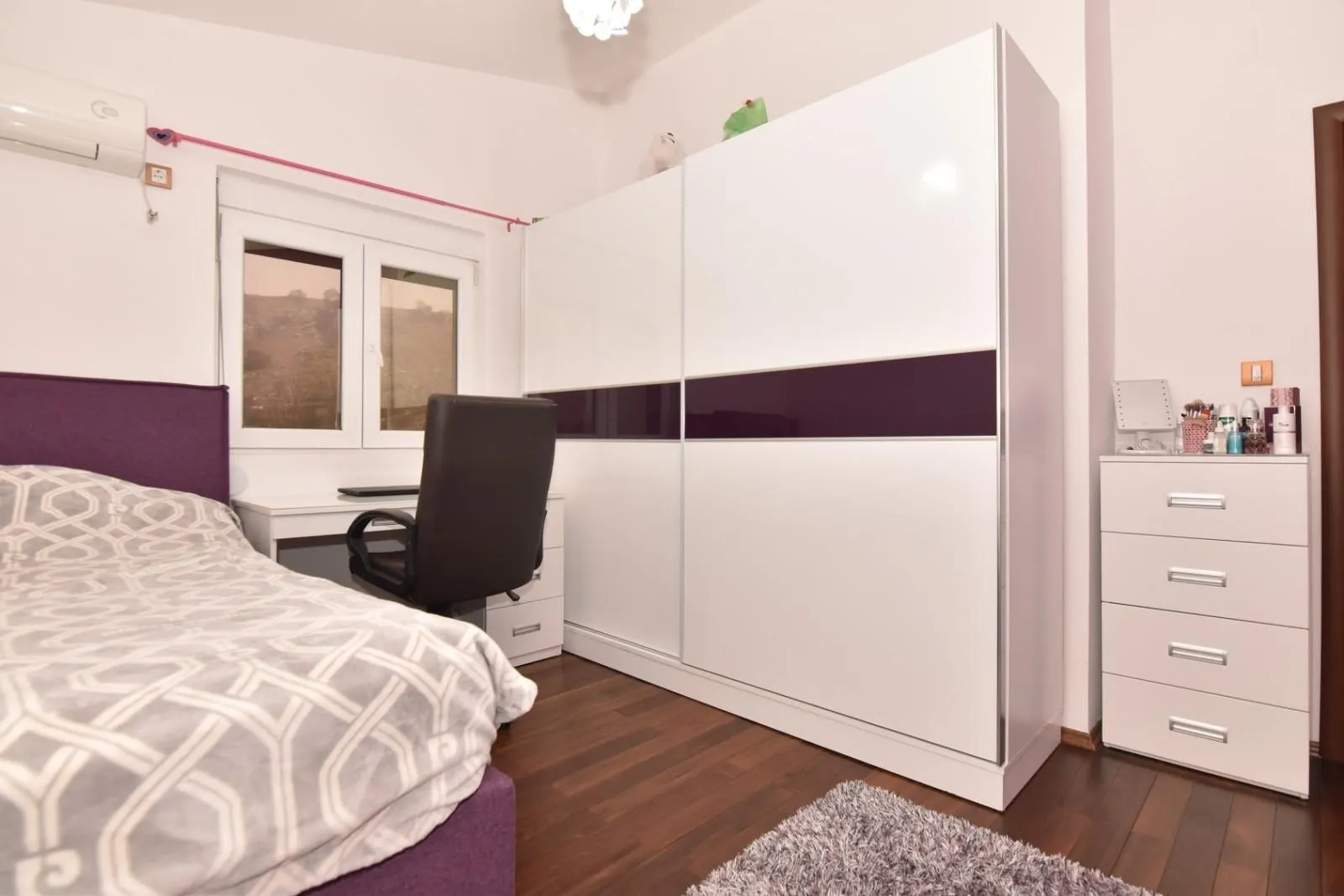 Rent, house, 175m², Vranići, Podgorica