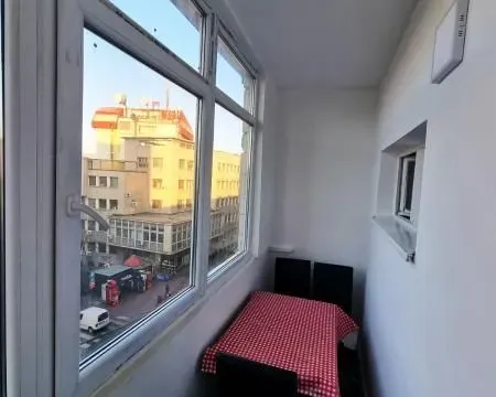 Izdavanje, dvosoban stan, 56m², Centar, Niš - image 8