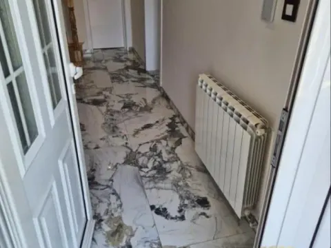 Izdavanje, kuća, 220m², Zemun Sve Podlokacije, Beograd - image 5