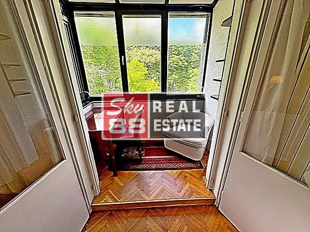 Rent, two bedroom apartment, 65m², Savski Venac, Beograd