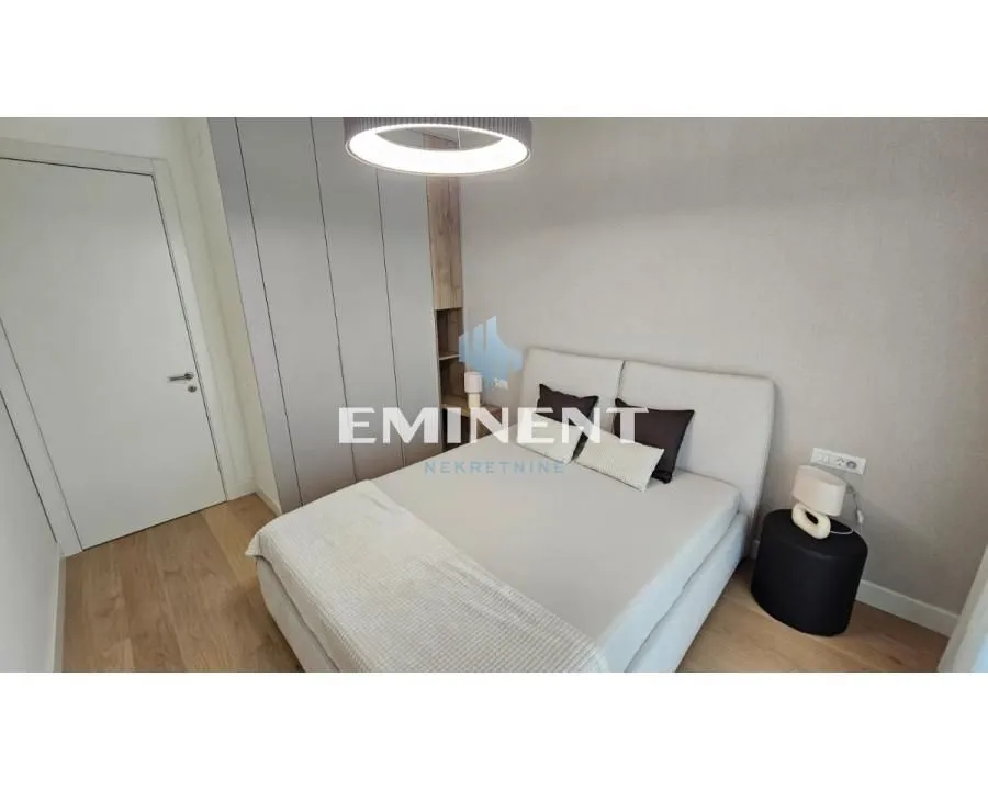 Rent, two bedroom apartment, 55m², Novi Beograd Blok 67, Novi Beograd Sve Podlokacije