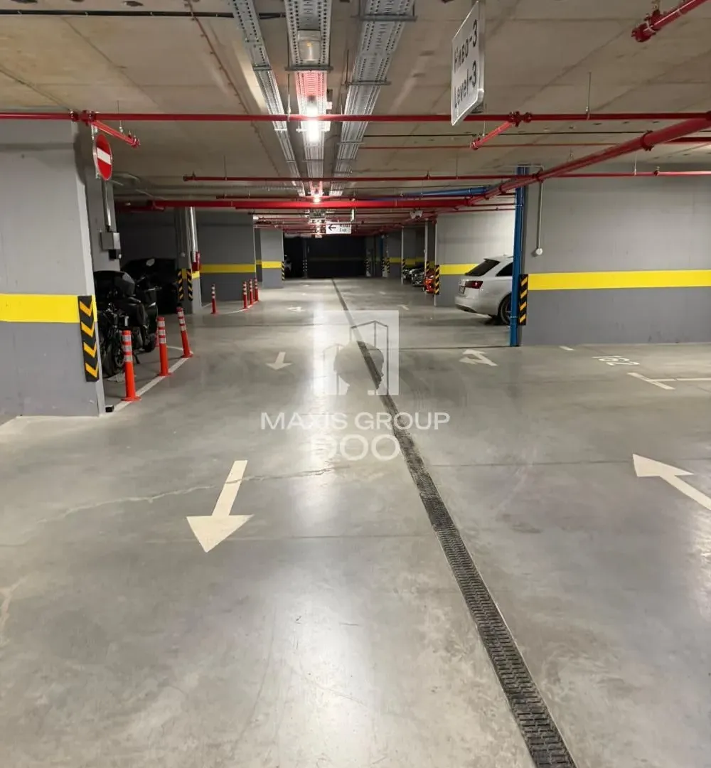 Prodaja, četvorosoban stan, 93m², Zemun Sve Podlokacije, Beograd