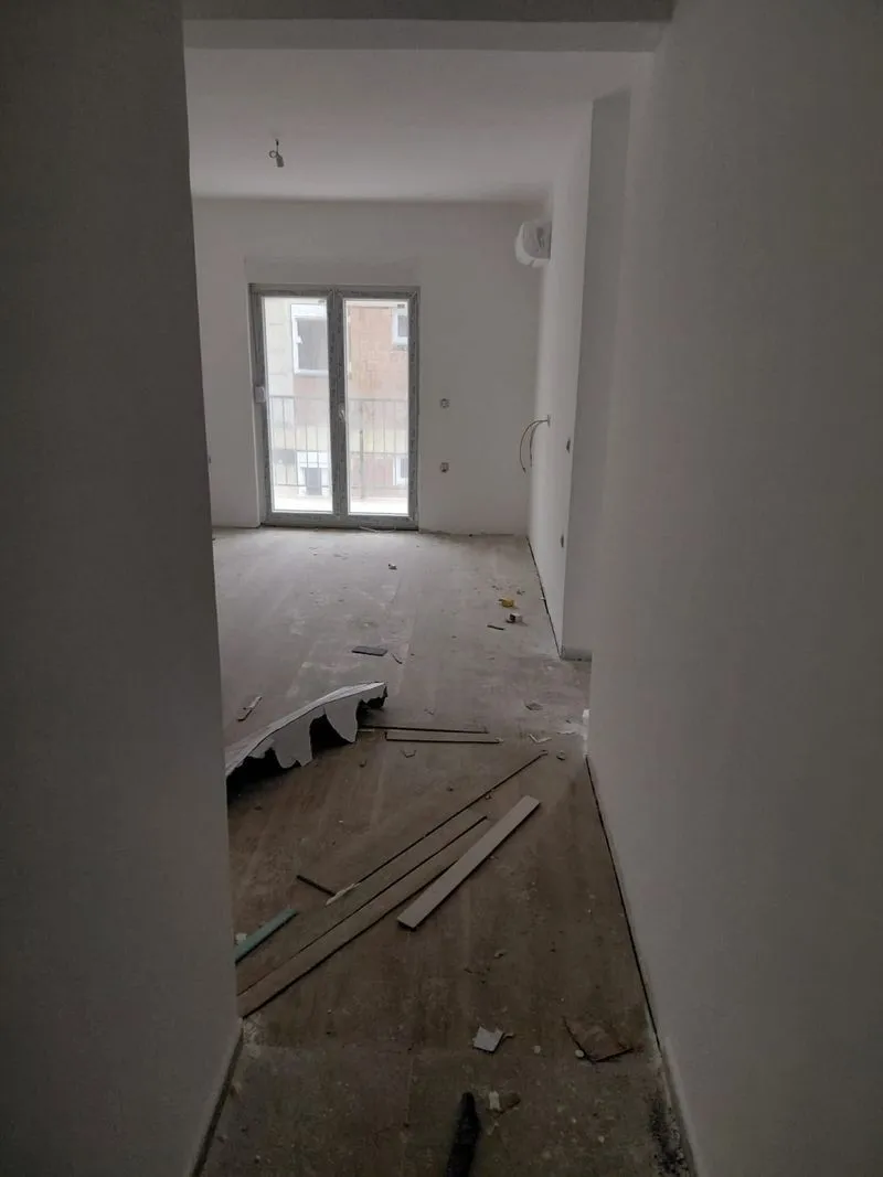 Prodaja, dvosoban stan, 63m², Lazi, Budva